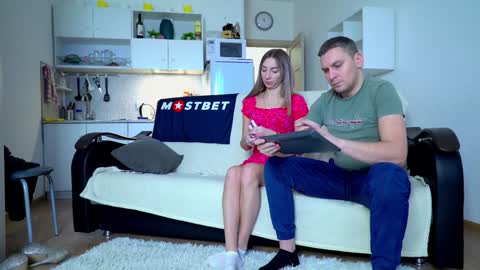 Little Tifany online show from 12/15/24, 09:13