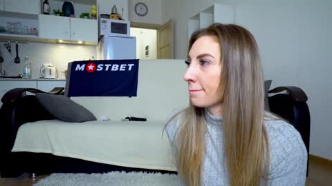 Little Tifany online show from 01/08/25, 10:04