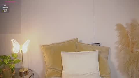 Snapshot of littletammy_ chatting on 04/05/26, 04:59 littletammy_ online show from 04/05/26, 04:59