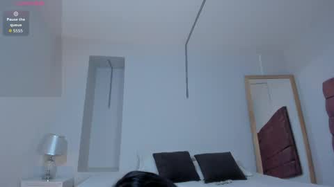 Snapshot of littlevaale chatting on 05/08/26, 11:04 littlevaale online show from 05/08/26, 11:04