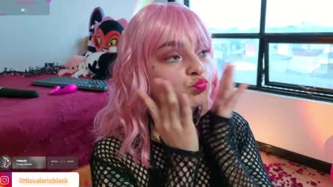 Valerie  online show from 05/03/26, 11:00