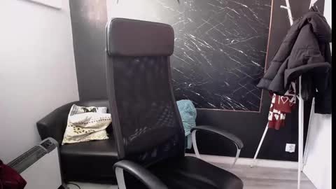 Viki online show from 02/20/25, 09:22