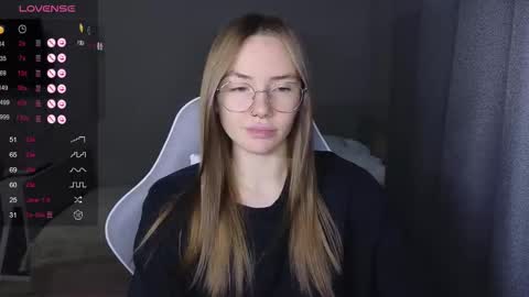 Eliana online show from 12/17/25, 09:04