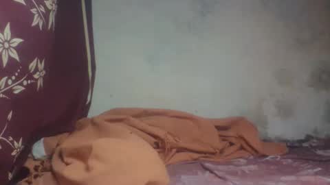 yanah online show from 09/13/25, 01:49