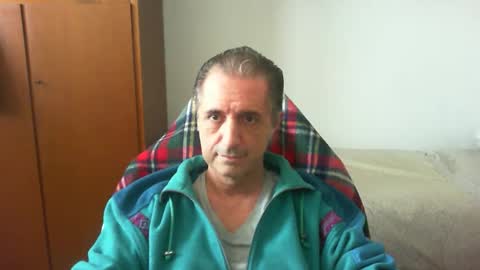 liuk53 online show from 04/30/26, 12:33