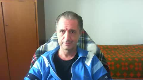 liuk53 online show from 05/10/26, 12:43