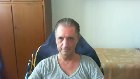 liuk53 online show from 05/23/26, 12:20
