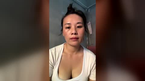 Snapshot of liuliu110 chatting on 06/28/26, 08:42 Liu-liu online show from 06/28/26, 08:42