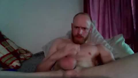 Snapshot of livedelove chatting on 02/09/26, 10:47 livedelove online show from 02/09/26, 10:47