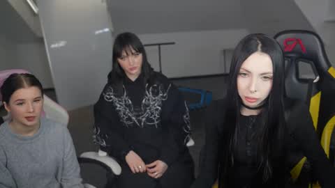 Snapshot of livehub054 chatting on 03/24/26, 03:28 Sheryl online show from 03/24/26, 03:28