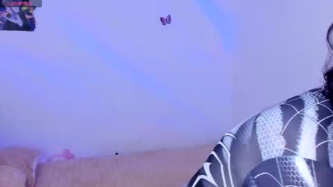 Liz online show from 11/01/25, 05:09