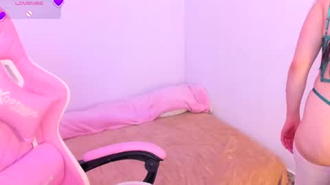 Snapshot of livemakio chatting on 04/06/26, 04:46 Liz online show from 04/06/26, 04:46