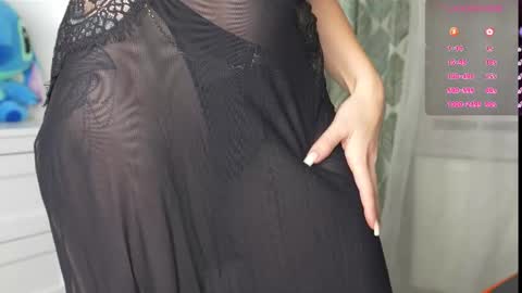 OnlyFans livia77   twitter liv20 4u online show from 10/16/25, 12:00