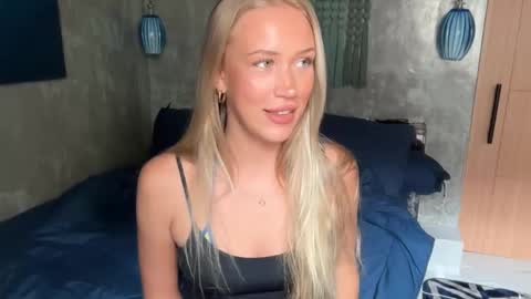 olivia online show from 02/09/26, 03:10