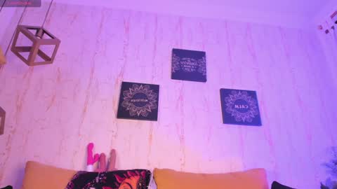 Vanessa online show from 01/23/25, 06:56