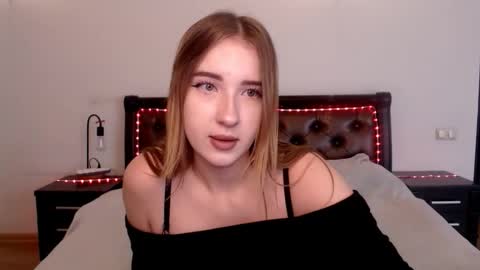 Dominica online show from 10/23/25, 10:36