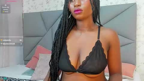 Snapshot of liz_ortega30 chatting on 10/29/25, 07:37 liza online show from 10/29/25, 07:37