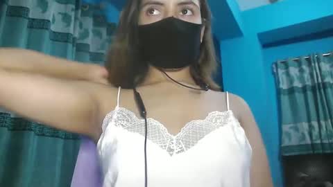 liza590865 online show from 12/01/25, 05:51