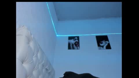 Snapshot of liza_25 chatting on 03/18/26, 04:59 liza_25 online show from 03/18/26, 04:59