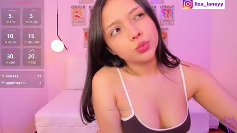 Snapshot of liza_bennet chatting on 11/22/25, 07:51 Liza online show from 11/22/25, 07:51