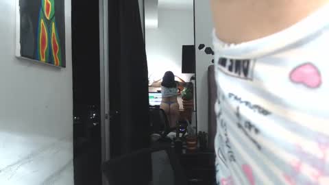 Snapshot of liza_thurner chatting on 03/11/25, 12:22 Liza Thurner online show from 03/11/25, 12:22