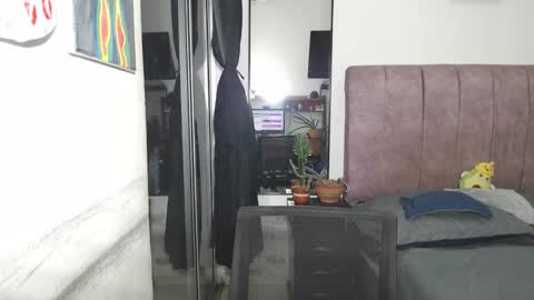 Snapshot of liza_thurner chatting on 09/25/25, 04:38 Liza Thurner online show from 09/25/25, 04:38