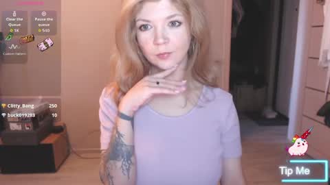 Snapshot of liza_wet chatting on 04/17/26, 01:52 Liza Wet online show from 04/17/26, 01:52