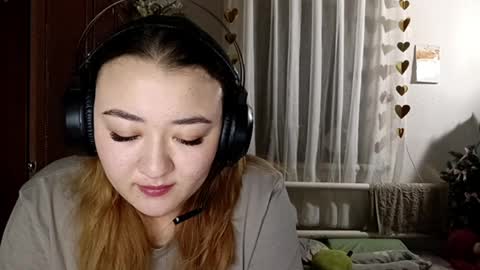 Snapshot of lizabethkimbal chatting on 03/31/26, 05:35 Molly online show from 03/31/26, 05:35