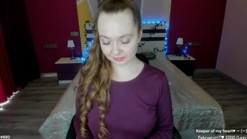 Girl next door online show from 02/04/26, 12:55