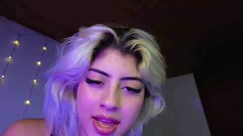 Lizeth online show from 02/05/25, 10:44