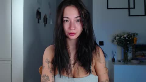 Snapshot of lizamyah chatting on 09/17/25, 05:25 Liza online show from 09/17/25, 05:25