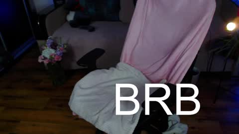 LIzaSwan online show from 02/19/25, 07:06