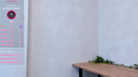 Snapshot of lizbethburks chatting on 03/04/25, 10:24 Liza online show from 03/04/25, 10:24