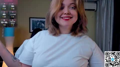 Snapshot of lizbethhaith chatting on 02/23/25, 07:17 Lizbeth or Lizzy online show from 02/23/25, 07:17