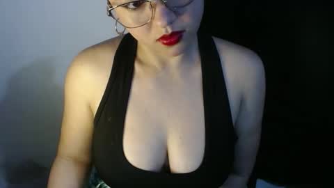 Snapshot of lizbodu chatting on 04/13/26, 01:11 Lizze Bodu 3 online show from 04/13/26, 01:11