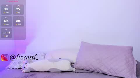 lizcastl online show from 12/14/25, 06:34