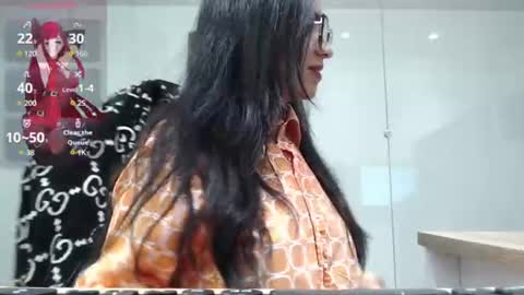 Snapshot of lizeth_white chatting on 06/29/26, 03:23 lizeth_white online show from 06/29/26, 03:23