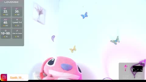 Snapshot of lizethdahyan_19 chatting on 12/05/24, 01:14 liz online show from 12/05/24, 01:14