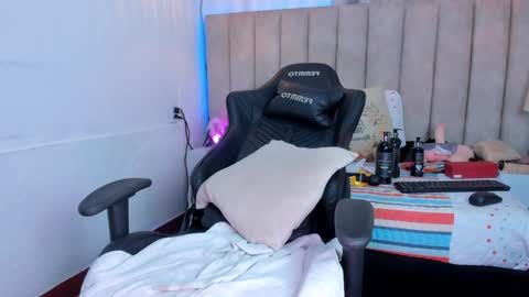 Liz online show from 01/14/25, 10:55