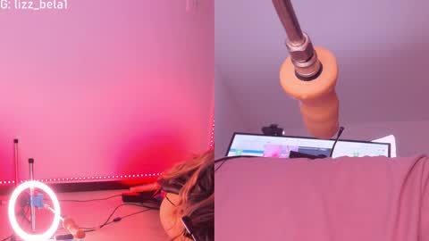 Snapshot of lizz_bela chatting on 01/12/25, 12:28 Lizz online show from 01/12/25, 12:28