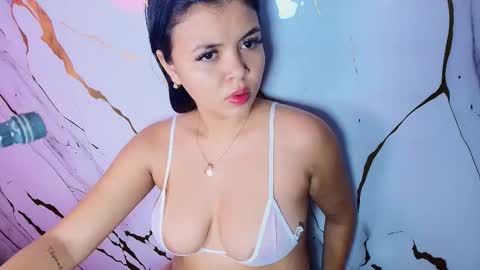 Snapshot of lizz_tender chatting on 12/03/25, 12:25 Lizz online show from 12/03/25, 12:25