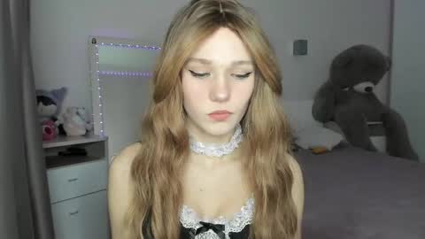 Snapshot of lizza_a chatting on 03/20/26, 06:24 lizza_a online show from 03/20/26, 06:24