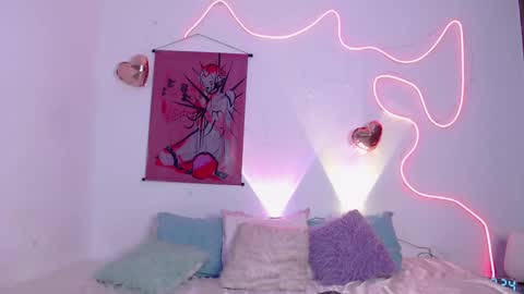 Lizza Scott online show from 02/22/25, 01:22