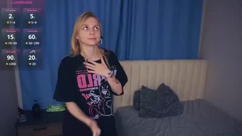 Snapshot of lizzetteavent chatting on 11/29/25, 05:49 Megan online show from 11/29/25, 05:49