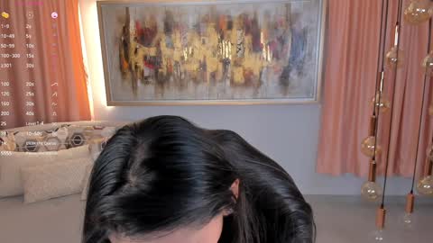Snapshot of lizzhamilton_ chatting on 12/29/24, 07:32 Lizzi  online show from 12/29/24, 07:32
