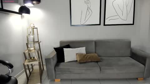 Lizzi  online show from 01/10/26, 08:43