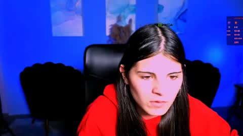 lizzie_boom online show from 11/19/25, 08:31