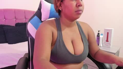 Snapshot of lizzie_williamss chatting on 03/31/26, 03:19 lizzie_williamss online show from 03/31/26, 03:19