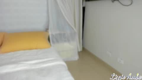 Snapshot of lizzieamber chatting on 02/26/25, 09:21 lizzieamber online show from 02/26/25, 09:21