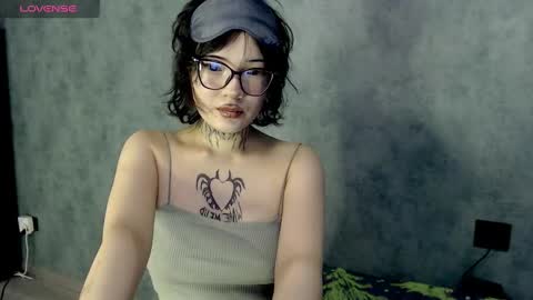 LizzieLight online show from 12/17/24, 01:07